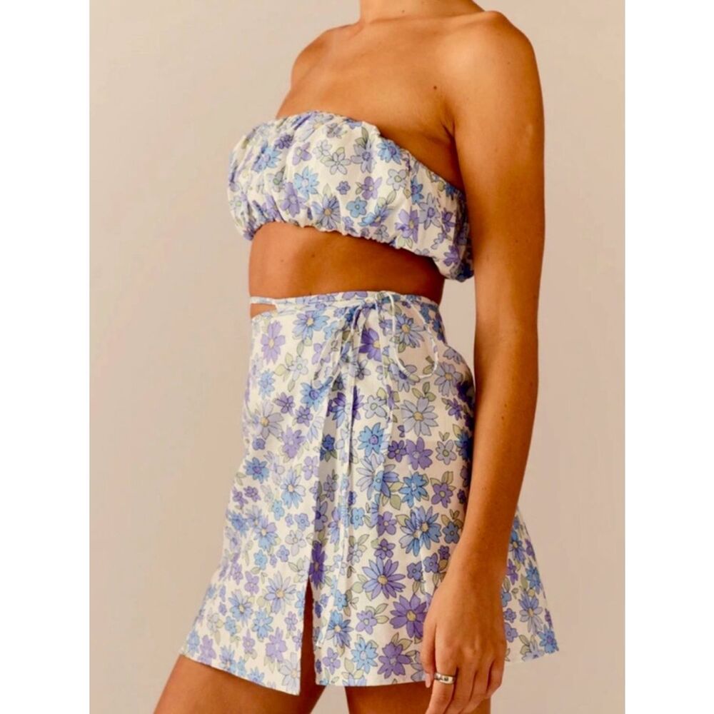 Peppermayo Wrap Floral Mini Skirt US 2 Feminine Spring Summer